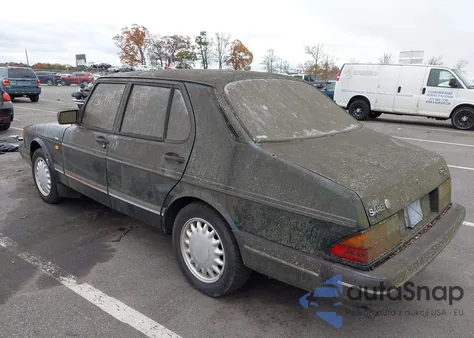 1992 Saab 900 S z USA, uszkodzony, nr VIN YS3AK45E8N2018020